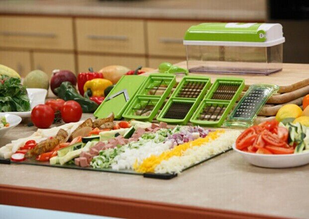 12-in-1 Multifunctional Vegetable Chopper & Slicer - PicklyCart9ea9abbca1982e077917cfedd6c37b3aGreen